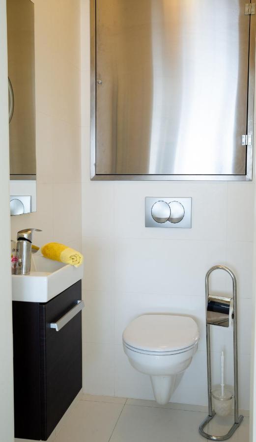 Sunshine Apartman With Free Parking Győr Exterior foto